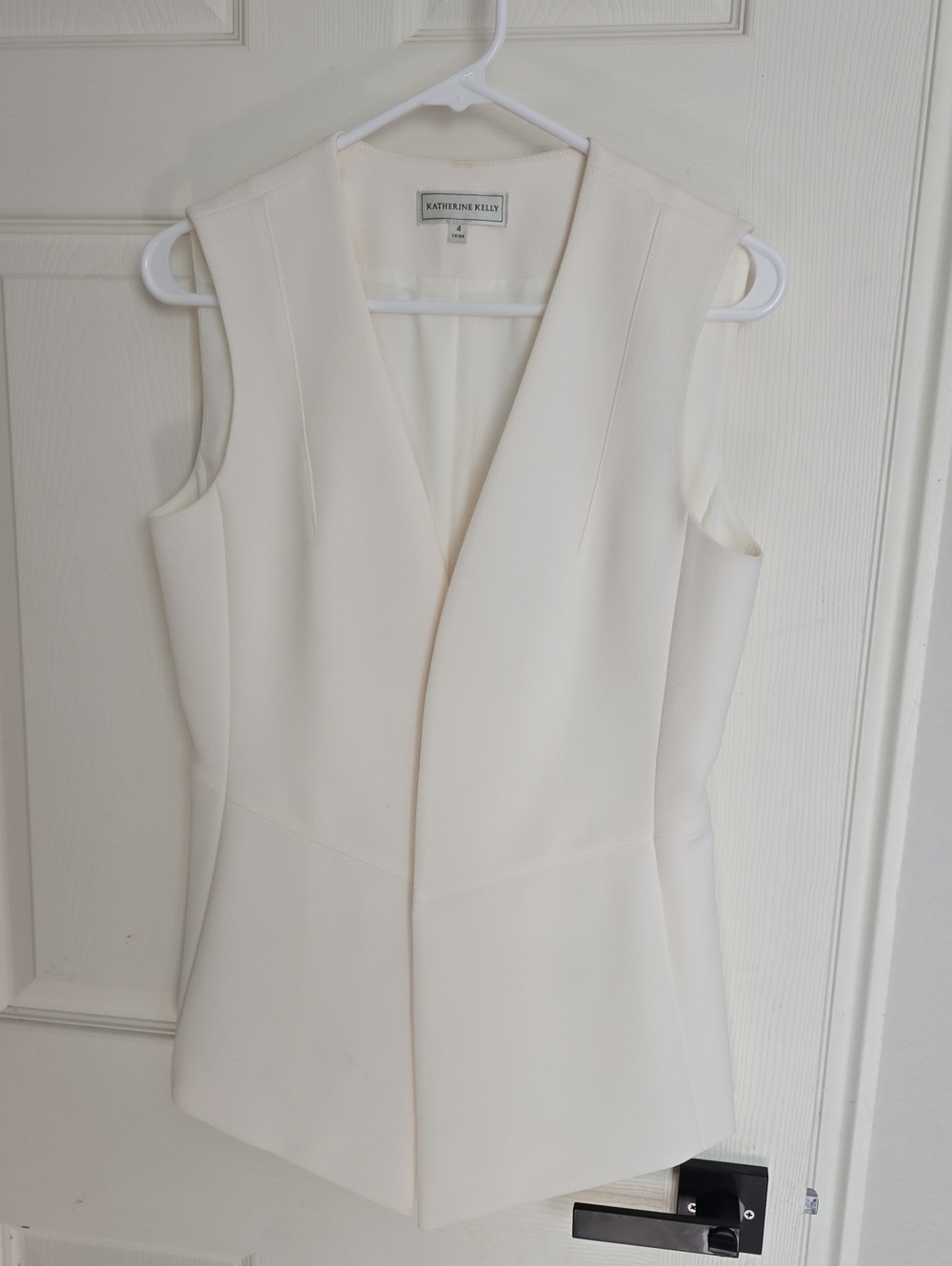 Katherine Kelly Women's Sleeveless White Vest